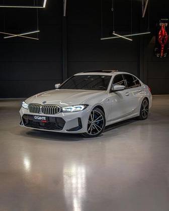 BMW 320i 2.0 16V TURBO FLEX GP AUTOMÁTICO BMW 320i 2.0 16V TURBO FLEX GP AUTOMÁTICO